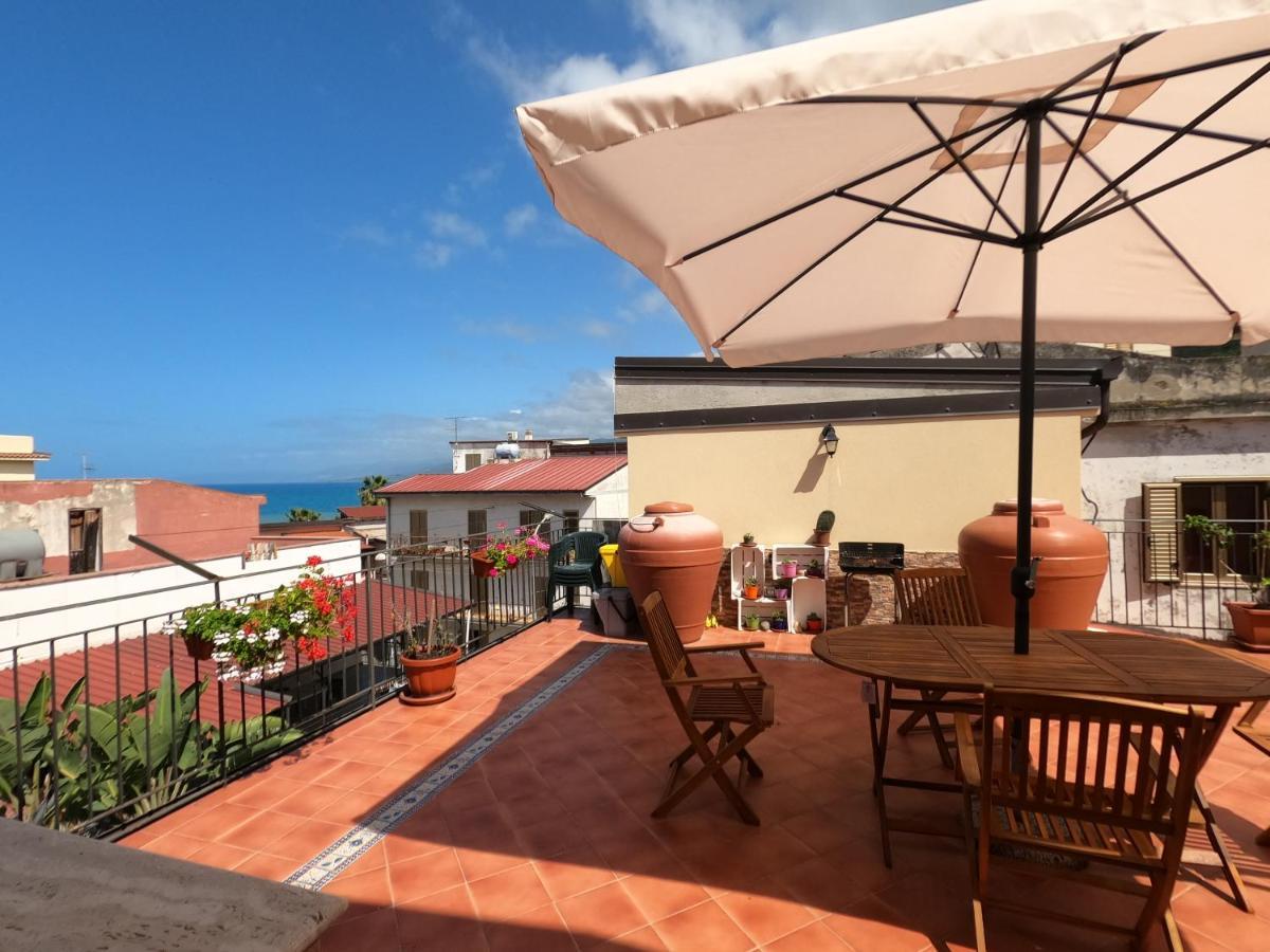 Terrazza Lungomare * Caronia Marina
