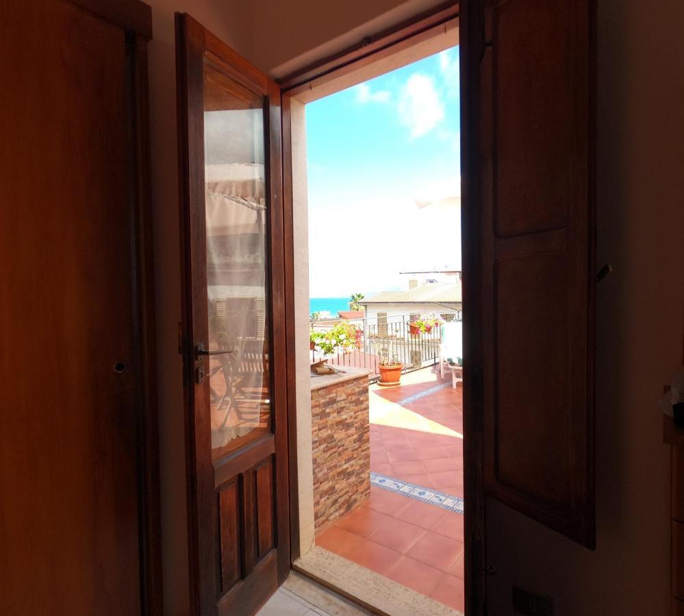Terrazza Lungomare Holiday home *